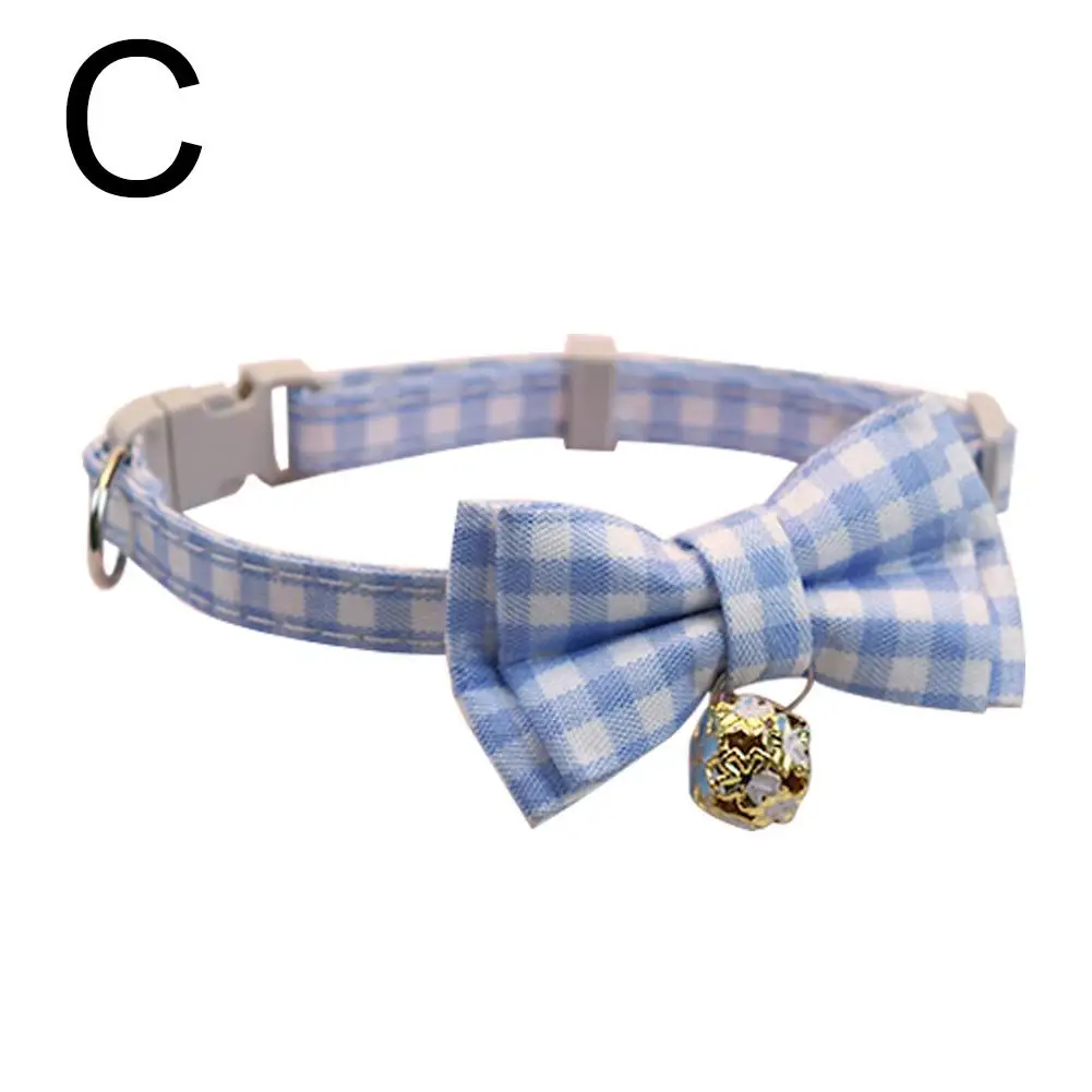 collier-bleu-carreaux-clochette-chien